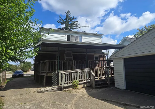 Photo 3 of Single family home for sale at 16504 E 10 Mile Rd, Eastpointe City Macomb, MI 48021 | MLS# 20261068994 | Listing updated on 2026-09-04