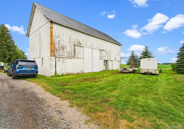 Photo 4 of Single family home for sale at 2971 Huron Line Rd, Greenleaf Township Sanilac, MI 48726 | MLS# 20261068993 | Listing updated on 2026-08-28