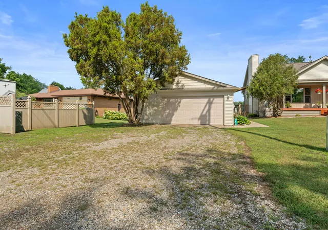 Photo 2 of Single family home for sale at 9996 Highland Rd, White Lake Charter Township Oakland, MI 48386 | MLS# 81026045624 | Listing updated on 2026-09-09