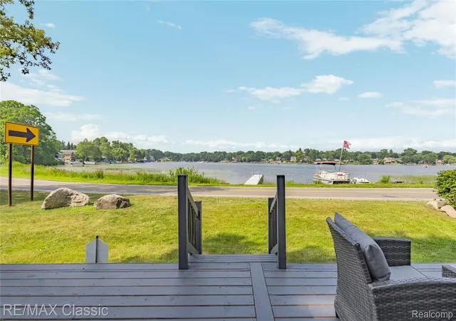 Photo 3 of Single family home for sale at 8665 Cooley Lake Rd, Commerce Charter Township Oakland, MI 48382 | MLS# 20261069015 | Listing updated on 2026-09-01