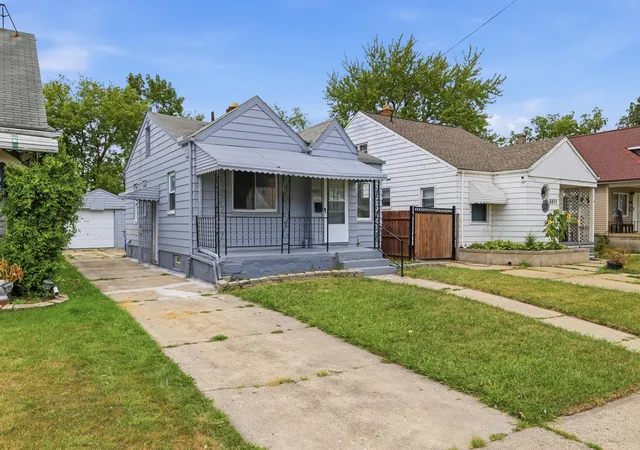 Photo 3 of Single family home for sale at 6803 Grandville Ave, Detroit City Wayne, MI 48228 | MLS# 81026045648 | Listing updated on 2026-08-29