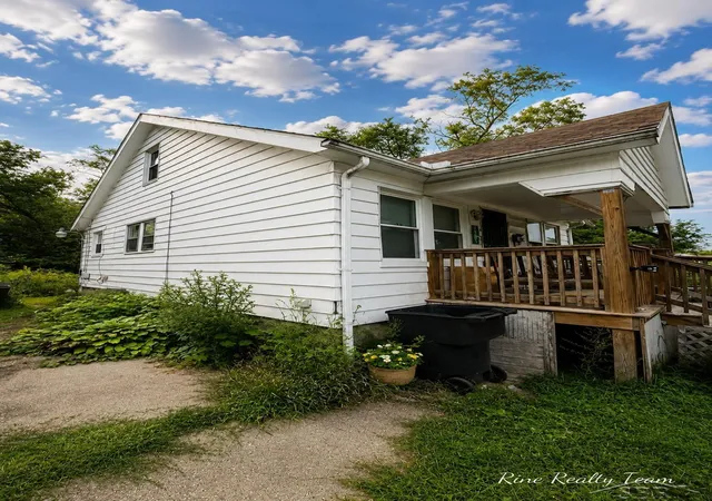 Photo 3 of Single family home for sale at 14007 Heyden St, Detroit City Wayne, MI 48223 | MLS# 61050220072 | Listing updated on 2026-08-28