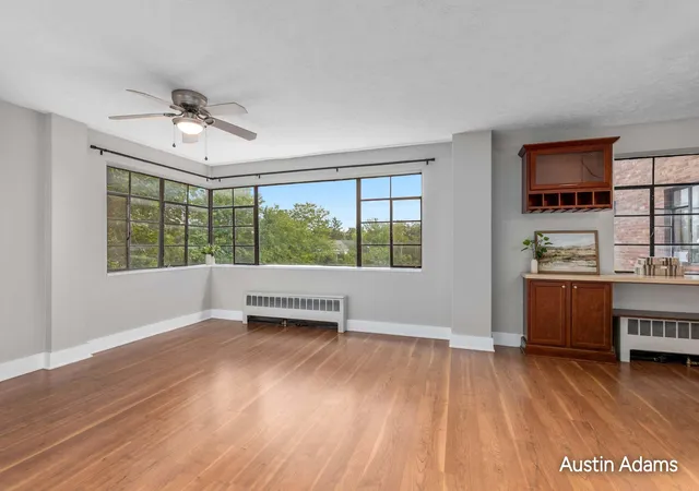 Photo 3 of Condo for sale at 505 Cherry St Se #404, Grand Rapids City Kent, MI 49503 | MLS# 65026045659 | Listing updated on 2026-09-16