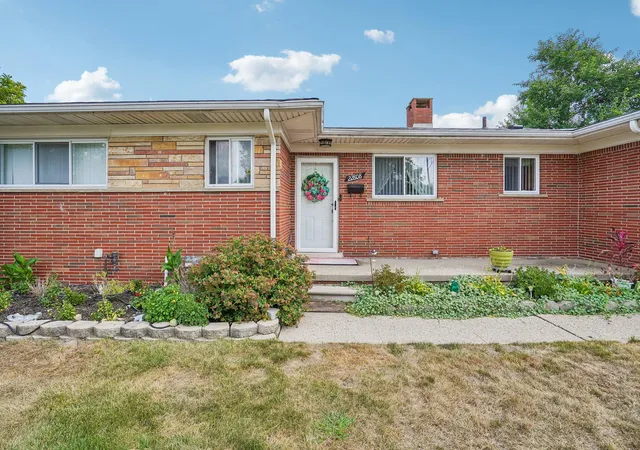 Photo 1 of Sale Pending at 22808 Greenview Rd, Southfield City Oakland, MI 48075 | MLS# 81026045660 | Listing updated on 2026-09-08