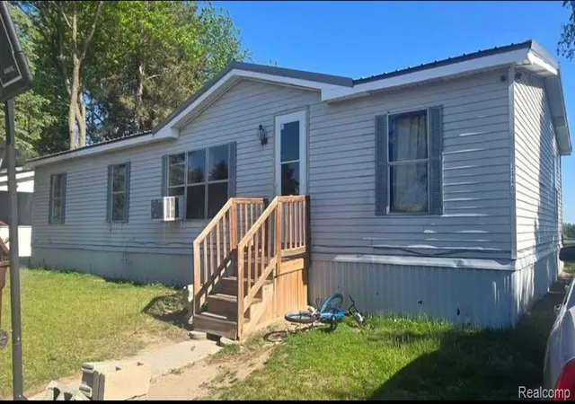 Photo 1 of Single family home for sale at 3440 Scotland Cir, Alma, MI 48801 | MLS# 20261069031 | Listing updated on 2026-09-01