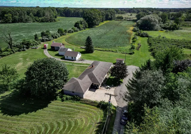 Photo 1 of Single family home for sale at 8972 College Ave, Leoni Township Jackson, MI 49201 | MLS# 69026045667 | Listing updated on 2026-09-09