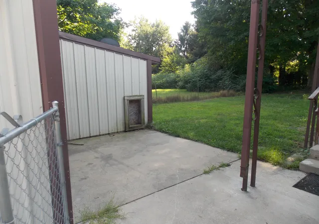 Photo 3 of Single family home for sale at 1168 Shady Shores Dr, Howard Township Cass, MI 49120 | MLS# 69026045668 | Listing updated on 2026-09-10