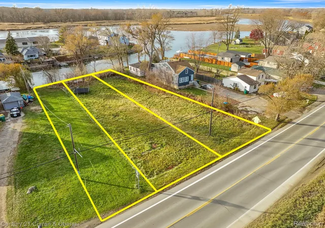 Photo 1 of Land for sale at 5 W Jefferson Ave, Brownstown Charter Township Wayne, MI 48173 | MLS# 20261069036 | Listing updated on 2026-08-28