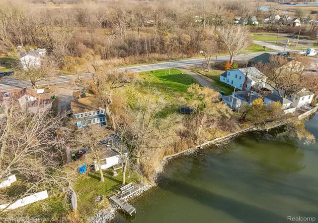 Photo 3 of Land for sale at 5 W Jefferson Ave, Brownstown Charter Township Wayne, MI 48173 | MLS# 20261069036 | Listing updated on 2026-08-28
