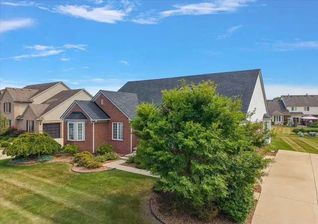 Photo 2 of Single family home for sale at 48973 Woodson Wy, Canton Charter Township Wayne, MI 48187 | MLS# 81026045670 | Listing updated on 2026-09-15
