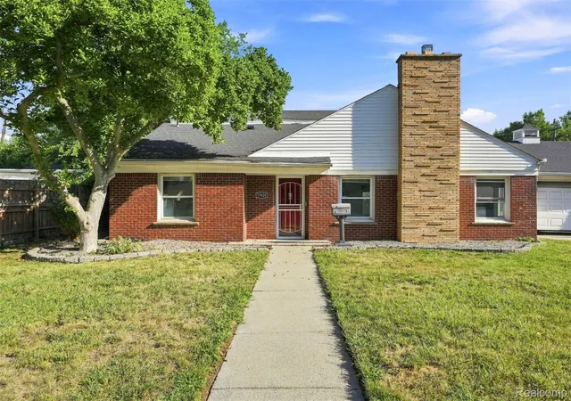Photo 3 of Single family home for sale at 17620 Cornell Rd, Southfield City Oakland, MI 48075 | MLS# 20261069042 | Listing updated on 2026-08-29