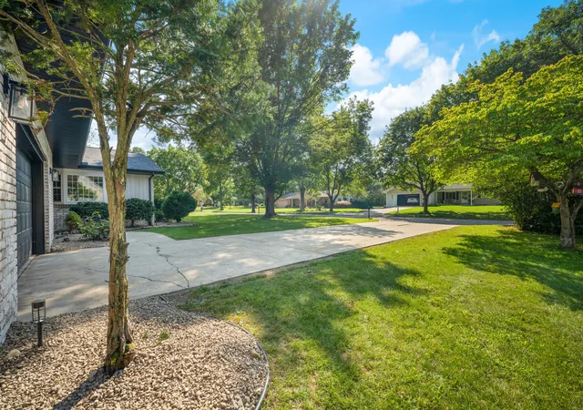 Photo 4 of Single family home for sale at 1016 Tomahawk Ln, Niles City Berrien, MI 49120 | MLS# 69026045681 | Listing updated on 2026-09-16
