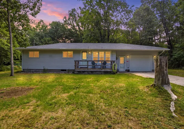 Photo 1 of Sale Pending at 3056 S Wolf Lake Rd, Sullivan Township Muskegon, MI 49415 | MLS# 71026045690 | Listing updated on 2026-08-31