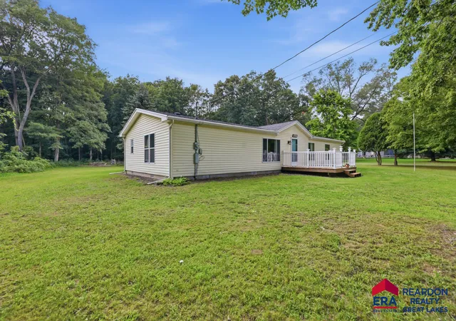 Photo 3 of Single family home for sale at 5799 Verta Dr Ne, Plainfield Charter Township Kent, MI 49306 | MLS# 65026045698 | Listing updated on 2026-09-02