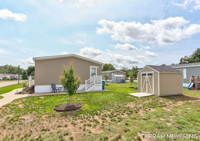 Photo 2 of Single family home for sale at 8665 Sand Wedge Trl #781, Olive Township Ottawa, MI 49460 | MLS# 65026045702 | Listing updated on 2026-09-01