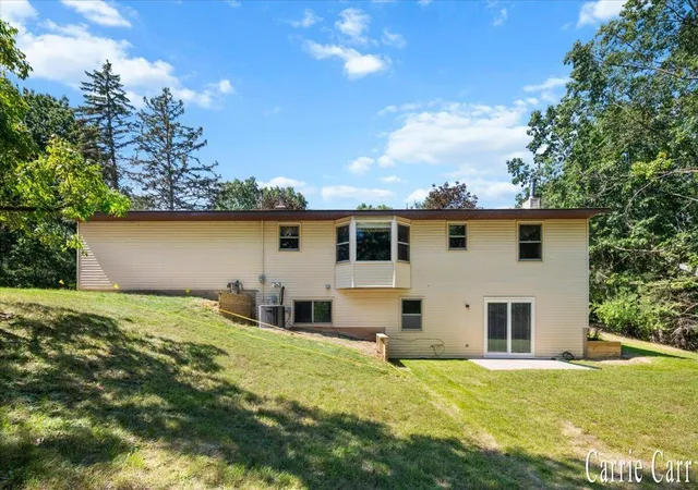 Photo 4 of Single family home for sale at 4291 4 Mile Rd Ne, Plainfield Charter Township Kent, MI 49525 | MLS# 65026045703 | Listing updated on 2026-09-17