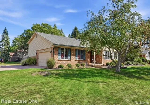Photo 2 of Single family home for sale at 1353 Madison Dr, Troy City Oakland, MI 48083 | MLS# 20261069066 | Listing updated on 2026-09-12
