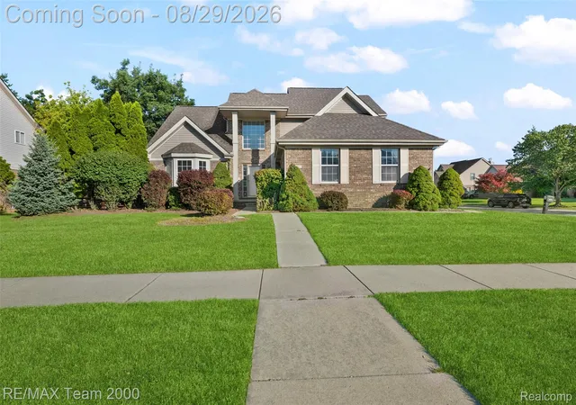 Photo 2 of Single family home for sale at 30003 Huron Meadows Dr, Rockwood City Wayne, MI 48173 | MLS# 20261069081 | Listing updated on 2026-09-09