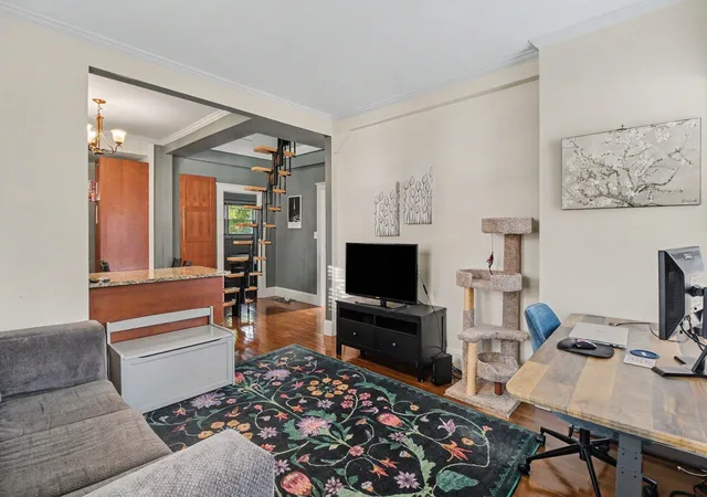 Photo 3 of Single family home for sale at 2190 Franklin Rd, Berkley City Oakland, MI 48072 | MLS# 81026045717 | Listing updated on 2026-08-28