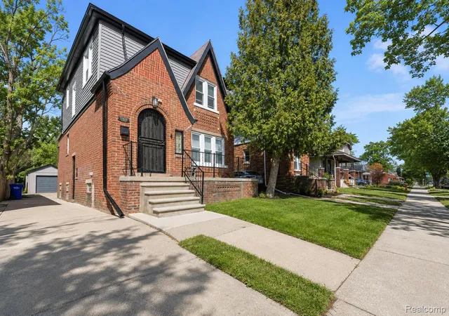 Photo 3 of Single family home for sale at 15887 Robson St, Detroit City Wayne, MI 48227 | MLS# 20261069096 | Listing updated on 2026-09-17