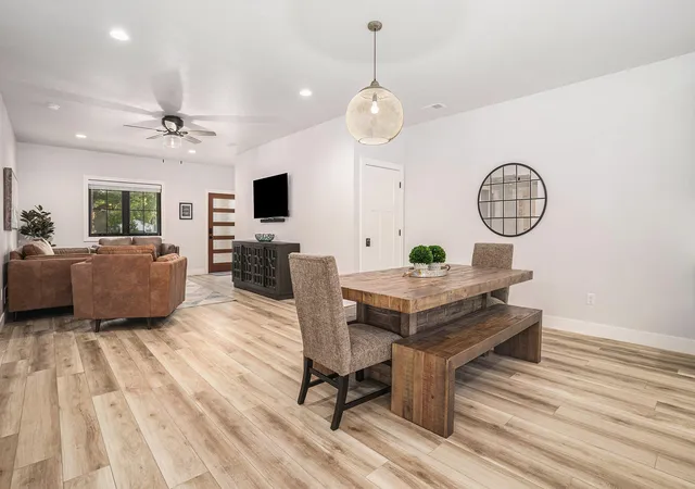 Photo 3 of Single family home for sale at 318 Edgell St, South Haven City Van Buren, MI 49090 | MLS# 66026045722 | Listing updated on 2026-08-28