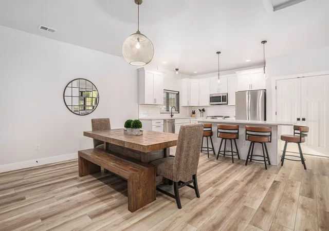 Photo 4 of Single family home for sale at 318 Edgell St, South Haven City Van Buren, MI 49090 | MLS# 66026045722 | Listing updated on 2026-08-28