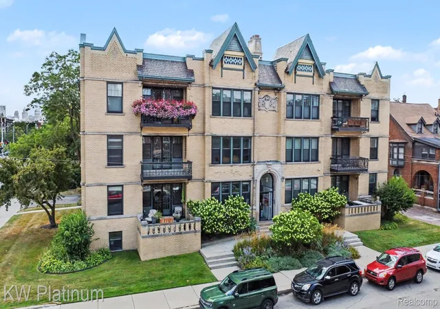 Photo 1 of Condo for sale at 615 W Hancock St, Detroit City Wayne, MI 48201 | MLS# 20261069111 | Listing updated on 2026-09-11