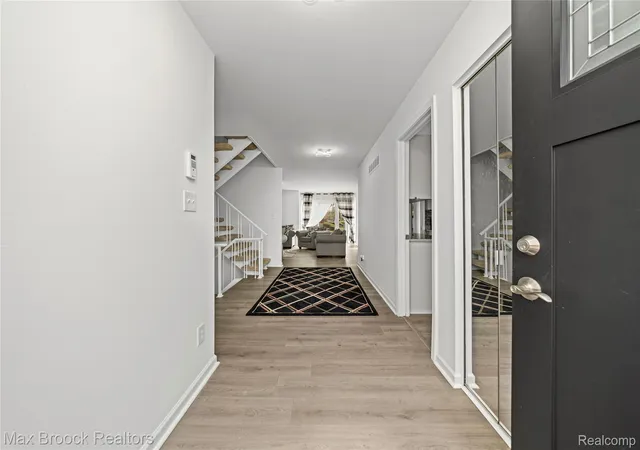 Photo 2 of Condo for sale at 7451 Pebble Pt, West Bloomfield Charter Township Oakland, MI 48322 | MLS# 20261069109 | Listing updated on 2026-08-29