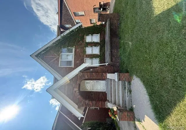 Multi family home for sale at 14889 Sussex St, DetroitCity_Wayne, MI 48227 | MLS# 20261069113