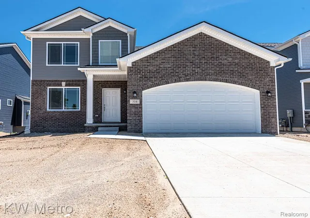 Photo 1 of Single family home for sale at 002 Oak Street, Grand Blanc Charter Township Genesee, MI 48439 | MLS# 20261069120 | Listing updated on 2026-08-29