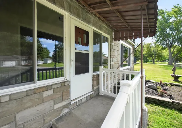 Photo 3 of Single family home for sale at 7866 Miami Ave, Monroe Charter Township Monroe, MI 48161 | MLS# 81026045736 | Listing updated on 2026-08-31
