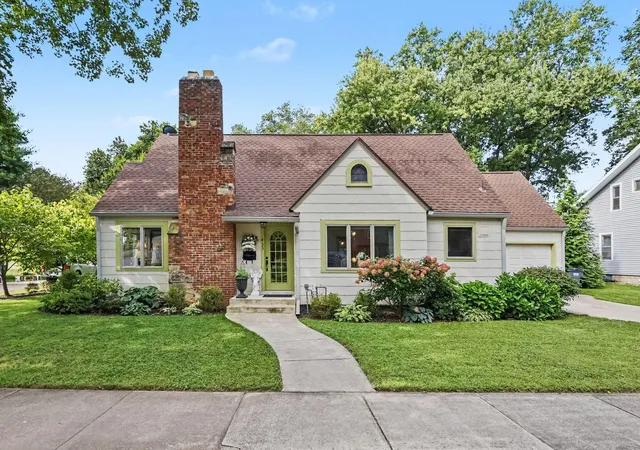 Photo 1 of Sale Pending at 433 S Cass St, Berrien Springs Village Berrien, MI 49103 | MLS# 69026045737 | Listing updated on 2026-09-02