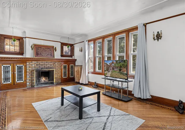 Photo 4 of Single family home for sale at 7523 Freda St, Dearborn City Wayne, MI 48126 | MLS# 20261069149 | Listing updated on 2026-08-30