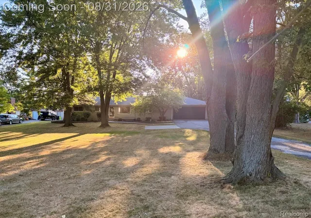 Photo 2 of Single family home for sale at 24750 Taft Rd, Novi City Oakland, MI 48375 | MLS# 20261069150 | Listing updated on 2026-08-31