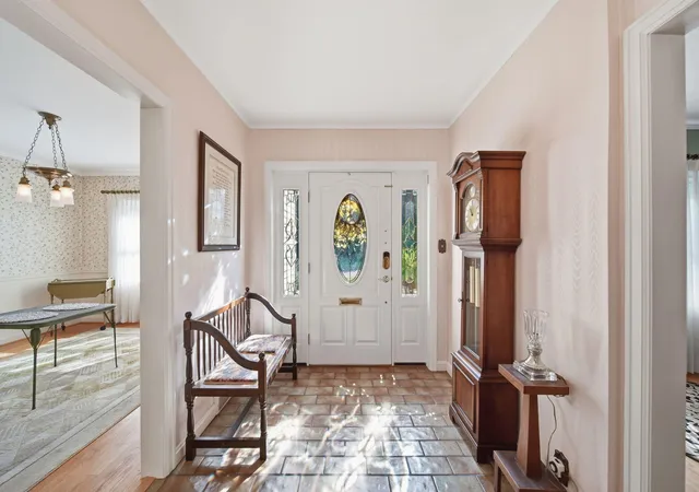 Photo 3 of Single family home for sale at 710 S Webster St, Jackson City Jackson, MI 49203 | MLS# 55026045744 | Listing updated on 2026-09-02