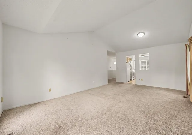 Listing Photo 4 - Condo for sale in building located at 398 Rolling Mdws Dr, Ann Arbor, MI 48103