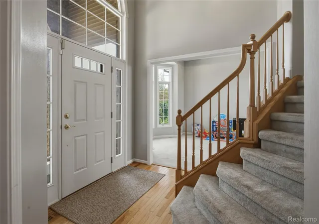 Photo 2 of Single family home for sale at 685 Ave De Lafayette, Monroe City Monroe, MI 48162 | MLS# 20261069156 | Listing updated on 2026-09-11