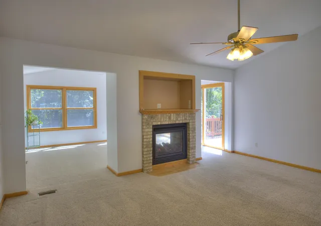 Photo 3 of Single family home for sale at 12889 Kelley Rd, Columbia Township Jackson, MI 49230 | MLS# 55026045756 | Listing updated on 2026-08-28