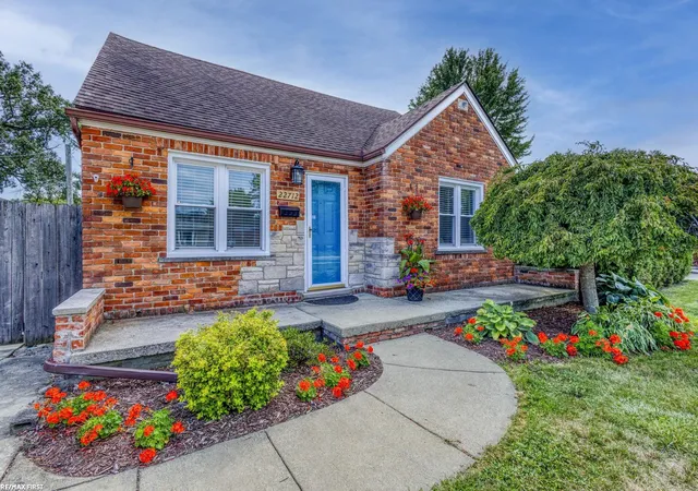 Photo 1 of Single family home for sale at 22712 Liberty St, St Clair Shores City Macomb, MI 48080 | MLS# 58050220133 | Listing updated on 2026-09-02