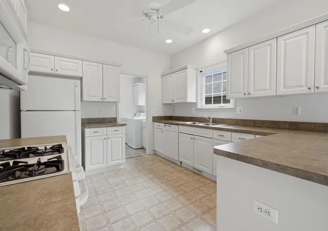 Photo 2 of Condo for sale at 52689 Wildwood Dr, Macomb Township Macomb, MI 48042 | MLS# 81026045762 | Listing updated on 2026-09-11