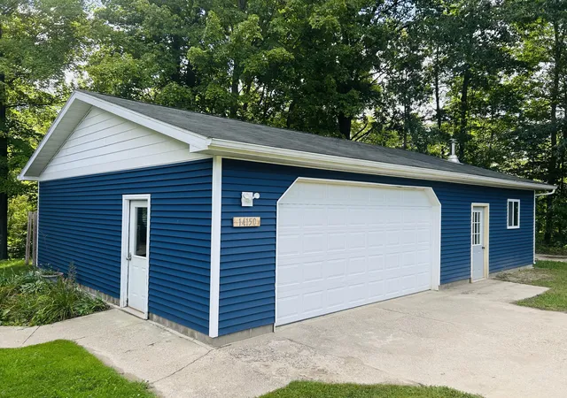 Photo 3 of Single family home for sale at 14150 Birch Ln, Middle Branch Township Osceola, MI 49665 | MLS# 72026045766 | Listing updated on 2026-10-08