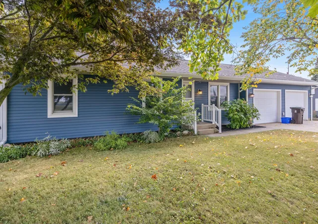 Single family home for sale at 716 Valley Ave, FremontCity_Newaygo, MI 49412 | MLS# 72026045772