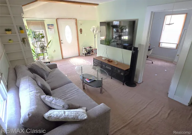 Photo 3 of Single family home for sale at 324 W Hudson Ave, Madison Heights, MI 48071 | MLS# 20261069200 | Listing updated on 2026-09-01