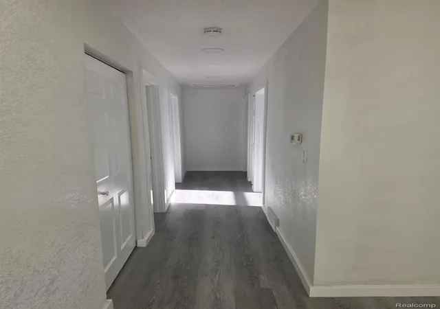 Photo 4 of Single family home for sale at 1126 Ossington Ave, Flint City Genesee, MI 48507 | MLS# 20261069203 | Listing updated on 2026-08-30