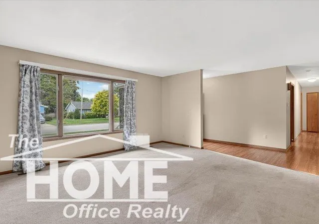 Photo 3 of Single family home for sale at 824 Krust Dr, Owosso City Shiawassee, MI 48867 | MLS# 5050220145 | Listing updated on 2026-08-28