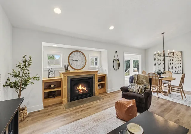 Photo 4 of Single family home for sale at 4290 Oak Meadow Dr, Georgetown Charter Township Ottawa, MI 49426 | MLS# 65026045786 | Listing updated on 2026-09-09