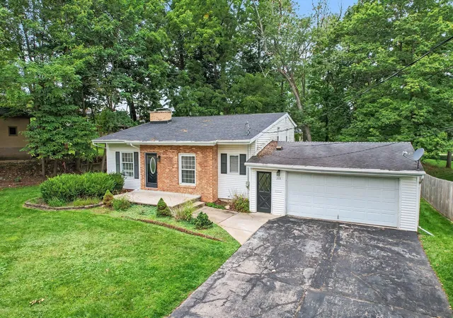 Photo 2 of Single family home for sale at 333 N Grand St, Marshall City Calhoun, MI 49068 | MLS# 64026045789 | Listing updated on 2026-08-28