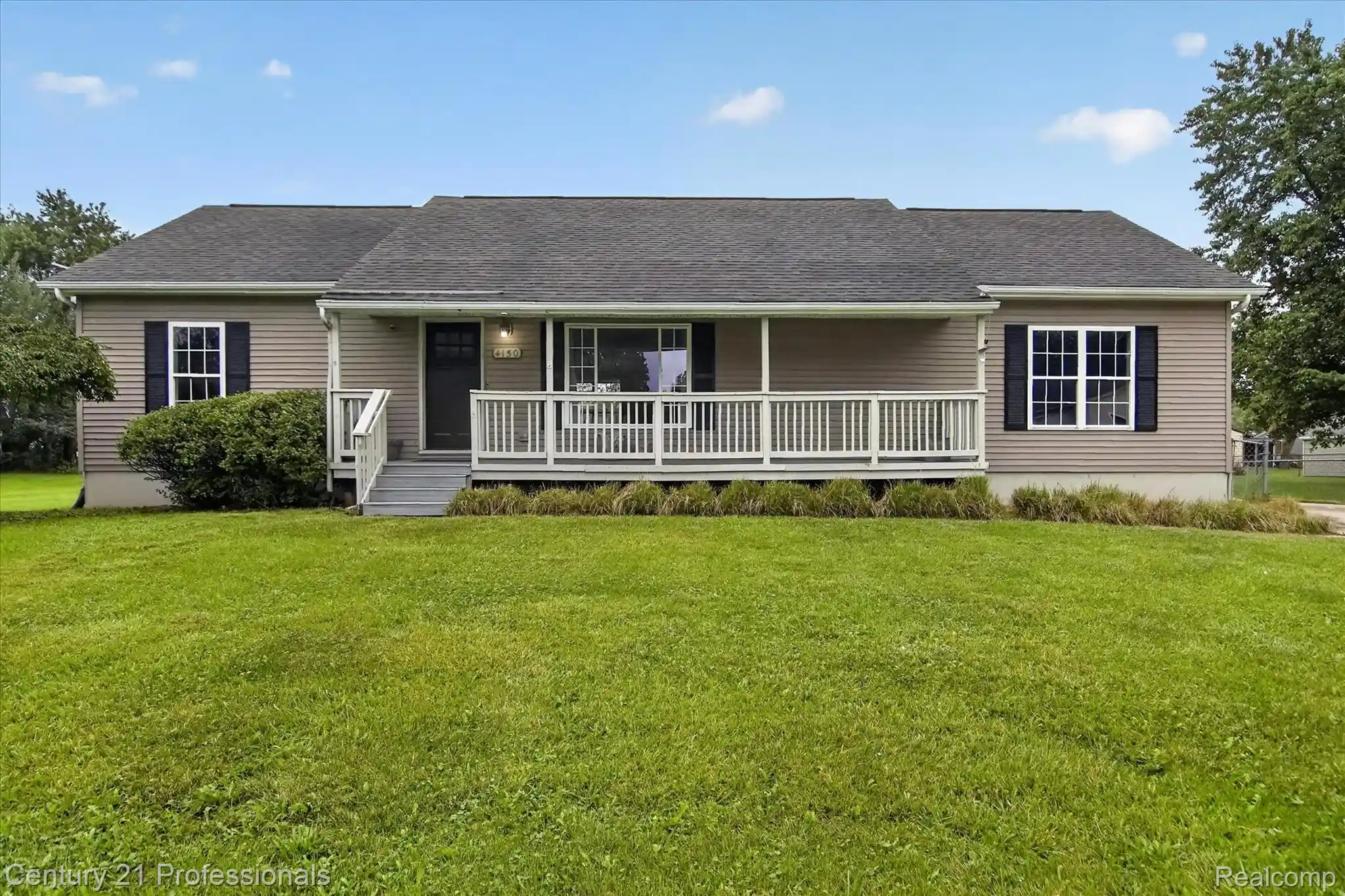 Photo 1 of Sale Pending at 4150 Nyman Ave, Wayne, MI 48184 | MLS# 20261069228 | Listing updated on 2026-09-21
