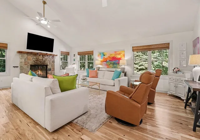 Photo 3 of Single family home for sale at 6550 W Forest Edge Dr, Hamlin Township Mason, MI 49431 | MLS# 67026045808 | Listing updated on 2026-09-03
