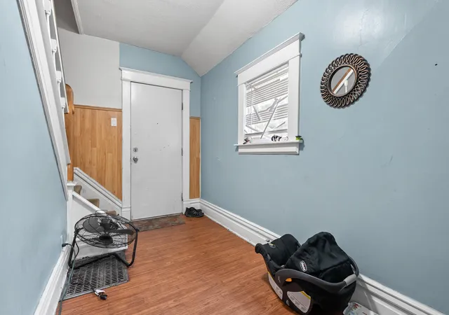Photo 3 of Single family home for sale at 1319 Jackson St, Kalamazoo City Kalamazoo, MI 49001 | MLS# 66026045815 | Listing updated on 2026-08-28